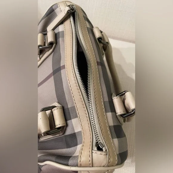 Burberry Speedy Bag - Picture 9 of 10